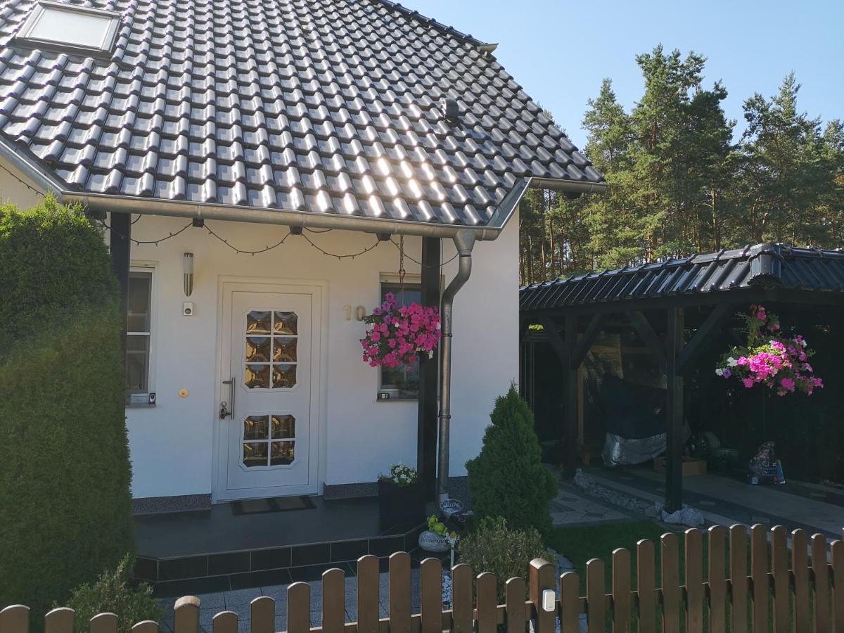 Gaestezimmer Im Bewohnten Efh Mit Pool Und Garten Ziltendorf Esterno foto